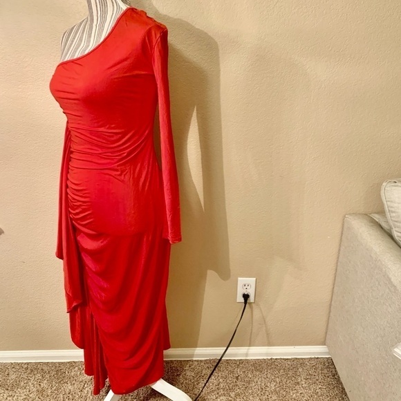 NEW Sexy Bodycon Dress Small Red Maxi Spandex Stretch One Sleeve Ruffled NWOT - Picture 11 of 14